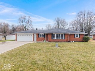 257 E 75th Street, Anderson, IN 46013