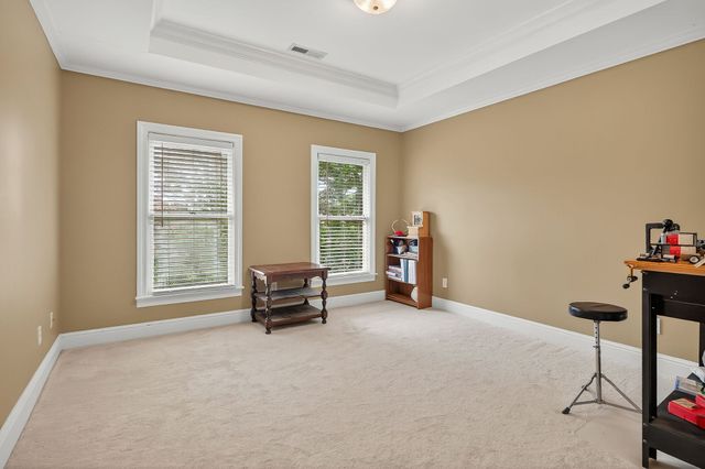 1434 N Plantation Dr, Cookeville, TN 38506