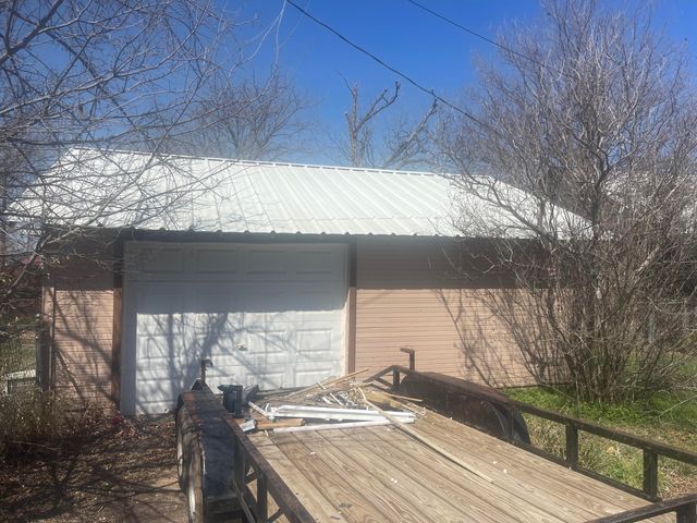 1201 N 5th Street, Ballinger, TX 76821
