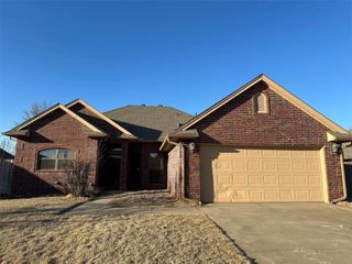 4101 Drawbridge Lane, Norman, OK 73072