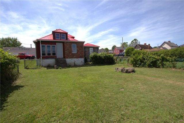 233 Allen Avenue, Donora, PA 15033