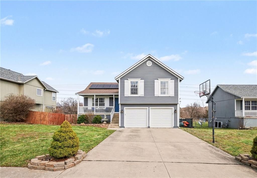 709 Derby Street, Raymore, MO 64083