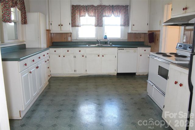 113 Williams Way, Morganton, NC 28655