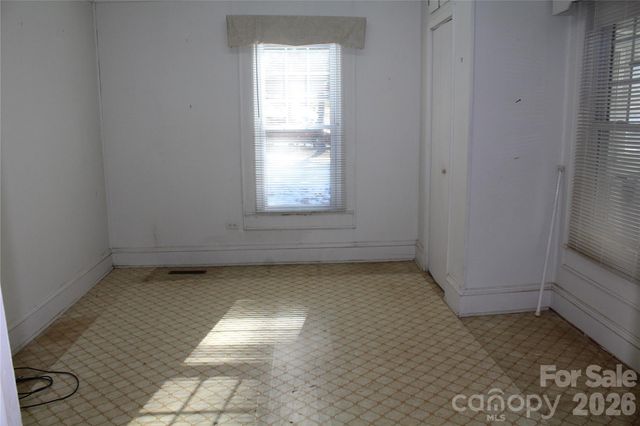 113 Williams Way, Morganton, NC 28655