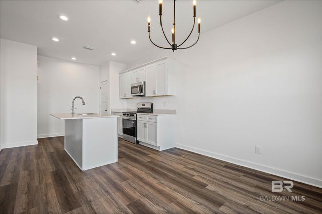 21509 Tawny Loop, Robertsdale, AL 36567