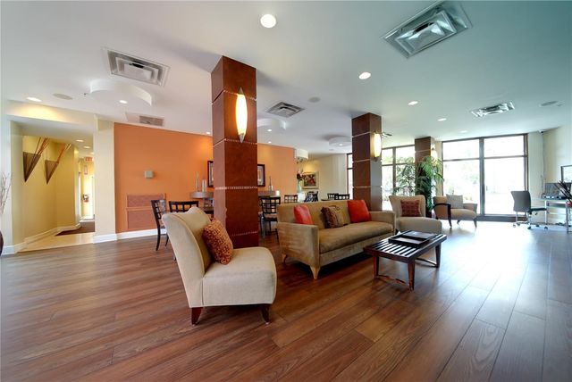 470 3RD STREET S 612, St Petersburg, FL 33701