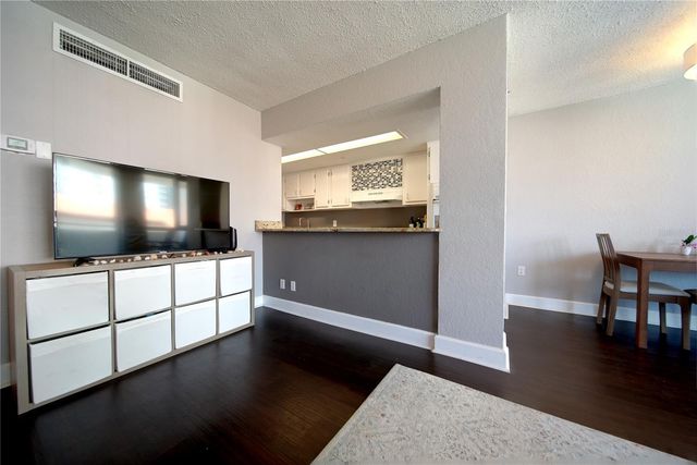 470 3RD STREET S 612, St Petersburg, FL 33701