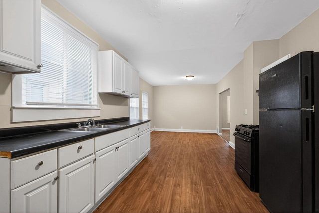 2446 N 49th STREET, Milwaukee, WI 53210