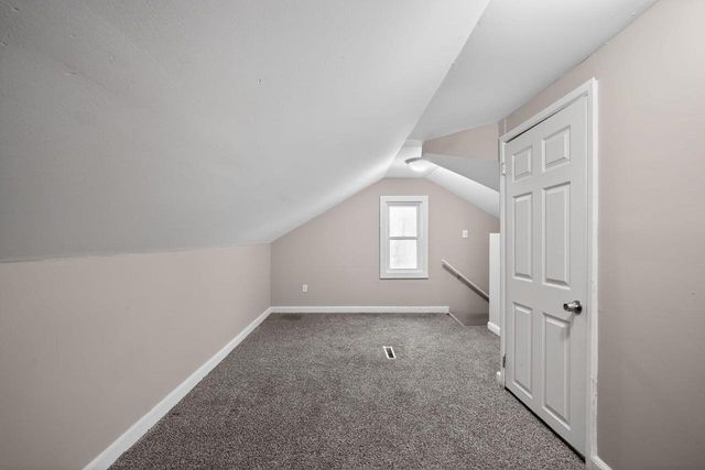 2446 N 49th STREET, Milwaukee, WI 53210