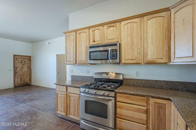 41453 E Cathy Lane, Marana, AZ 85658