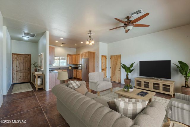 41453 E Cathy Lane, Marana, AZ 85658