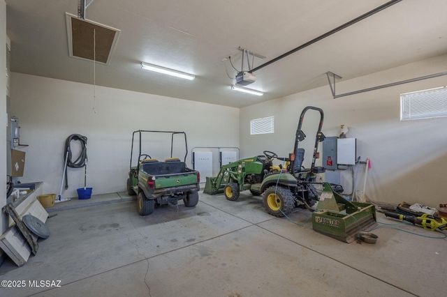 41453 E Cathy Lane, Marana, AZ 85658