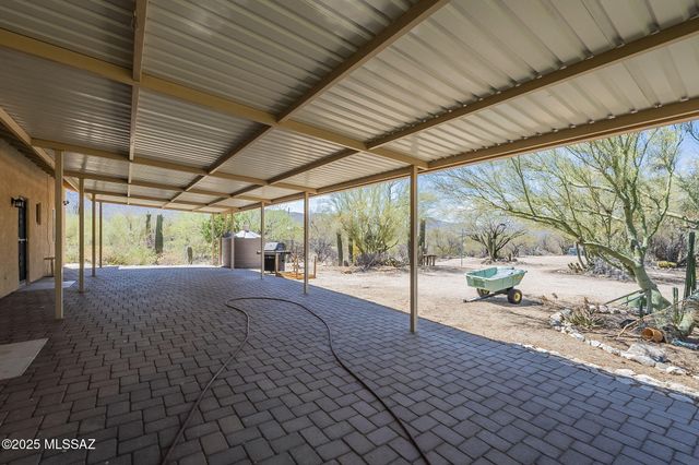 41453 E Cathy Lane, Marana, AZ 85658