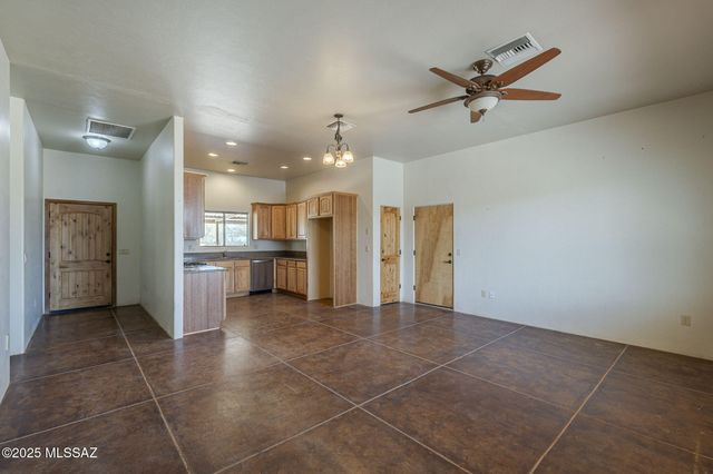41453 E Cathy Lane, Marana, AZ 85658