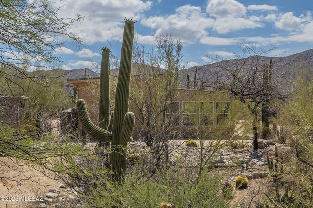 41453 E Cathy Lane, Marana, AZ 85658