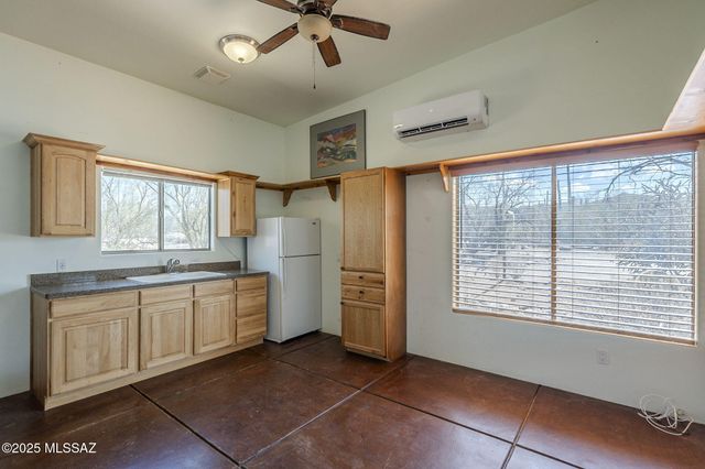 41453 E Cathy Lane, Marana, AZ 85658