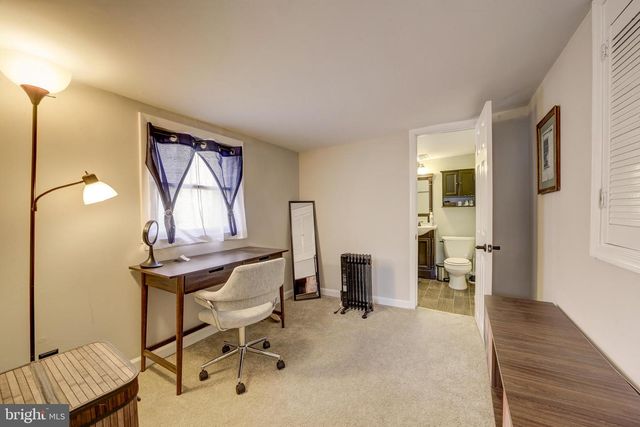 10600 HUNTER STATION RD, Vienna, VA 22181