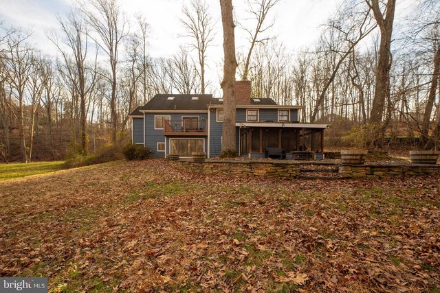 10600 HUNTER STATION RD, Vienna, VA 22181