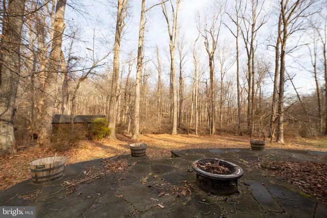 10600 HUNTER STATION RD, Vienna, VA 22181