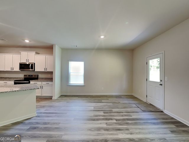 453 Prescott Way, Villa Rica, GA 30180