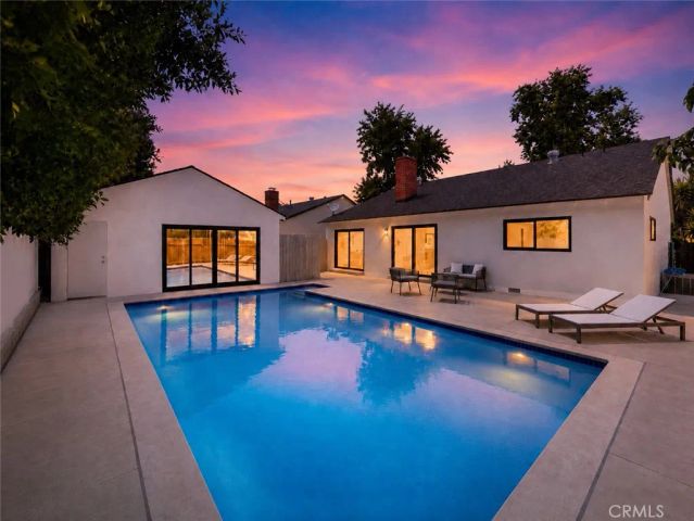 15550 Otsego Street, Encino, CA 91436