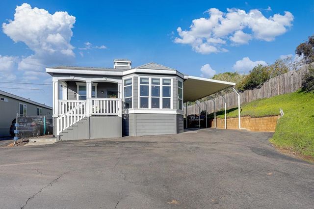 250 La Cresta Heights Rd Spc 12, El Cajon, CA 92021