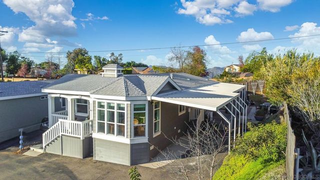 250 La Cresta Heights Rd Spc 12, El Cajon, CA 92021