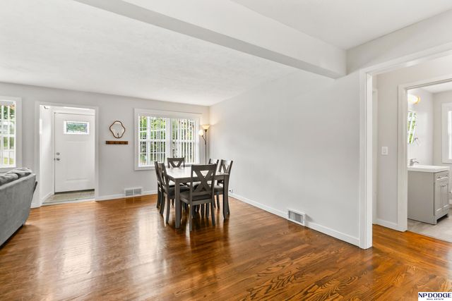 3702 N 60 Street, Omaha, NE 68104