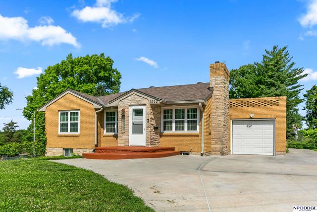 3702 N 60 Street, Omaha, NE 68104