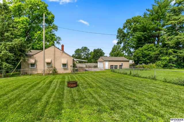 3702 N 60 Street, Omaha, NE 68104