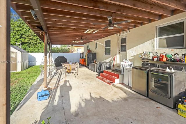 571 E 60th St, Hialeah, FL 33013