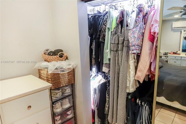 571 E 60th St, Hialeah, FL 33013