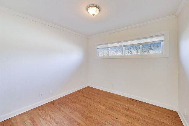 1000 Dell Road, Northbrook, IL 60062