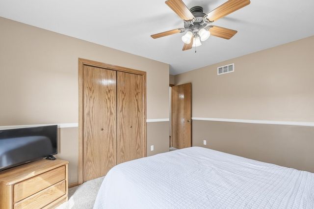 8211 W 34th St N, Wichita, KS 67205