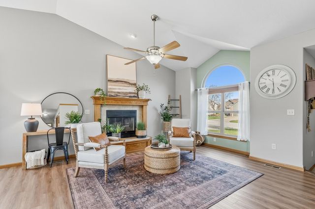 8211 W 34th St N, Wichita, KS 67205