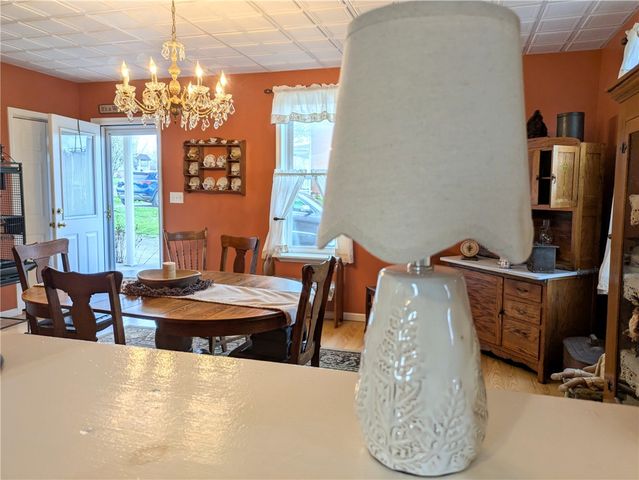 220 Overholt Dr, East Huntingdon, PA 15683