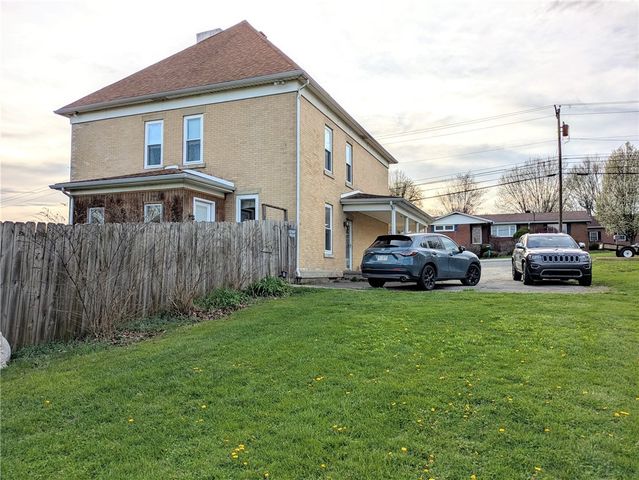 220 Overholt Dr, East Huntingdon, PA 15683