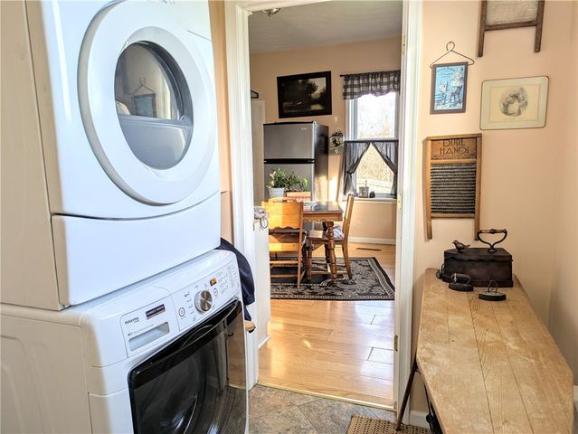 220 Overholt Dr, East Huntingdon, PA 15683