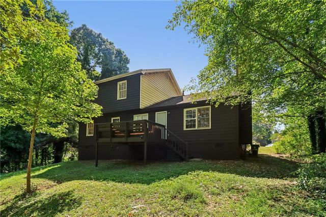 1598 Dillwood Court, Lithonia, GA 30058