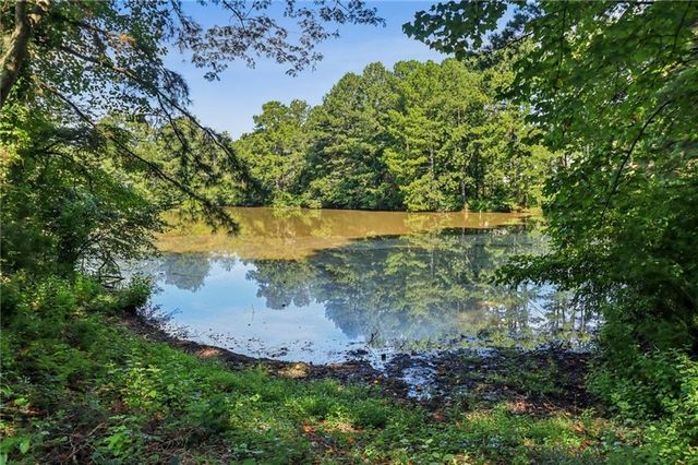 1598 Dillwood Court, Lithonia, GA 30058