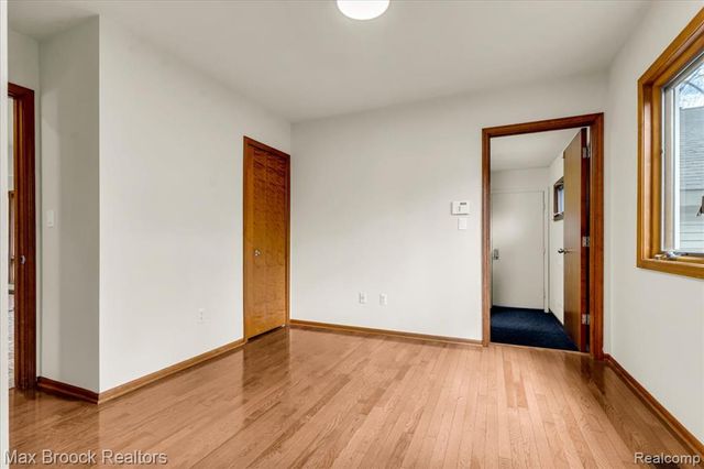 26311 W 14 Mile Road, Franklin, MI 48025