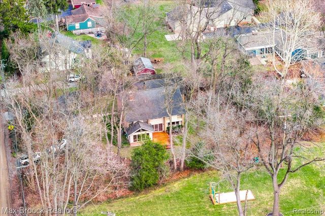 26311 W 14 Mile Road, Franklin, MI 48025