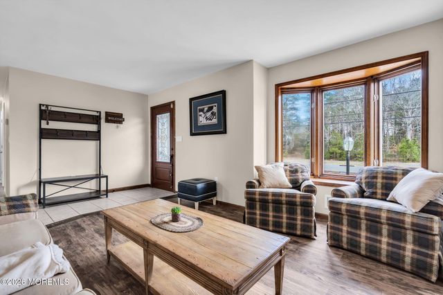 11 Parkers Point Boulevard, Forked River, NJ 08731