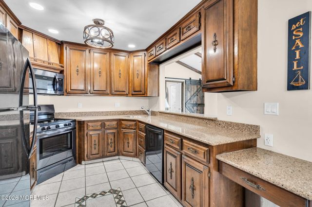 11 Parkers Point Boulevard, Forked River, NJ 08731