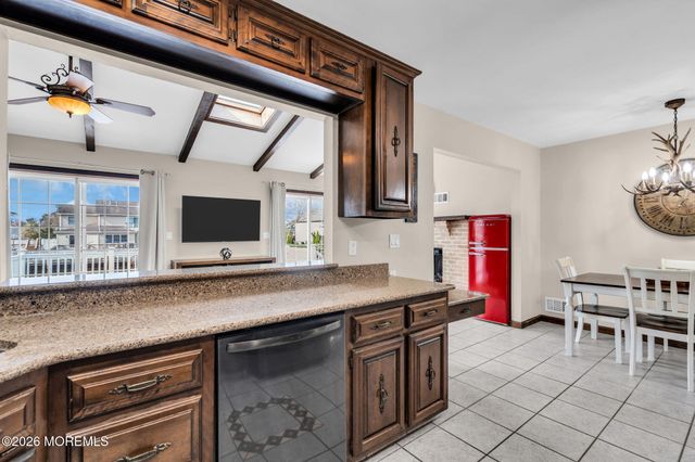 11 Parkers Point Boulevard, Forked River, NJ 08731