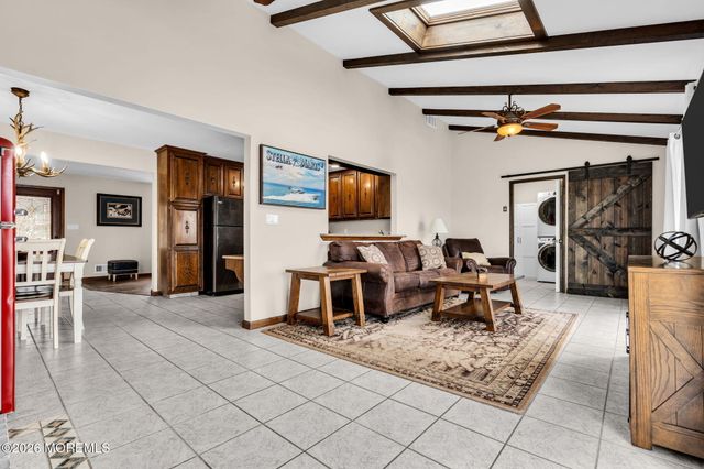 11 Parkers Point Boulevard, Forked River, NJ 08731