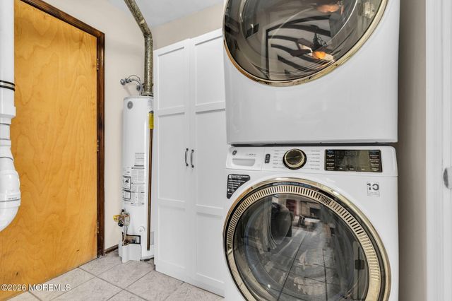 11 Parkers Point Boulevard, Forked River, NJ 08731