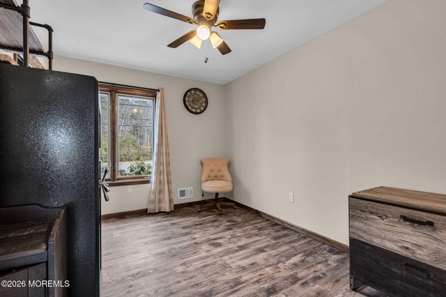 11 Parkers Point Boulevard, Forked River, NJ 08731