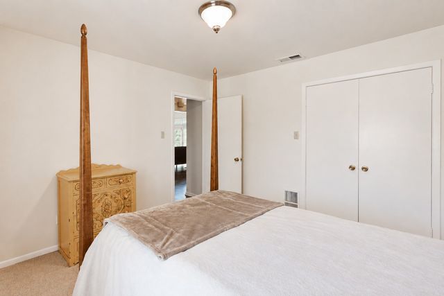 811 Ashford Court, Tyler, TX 75703