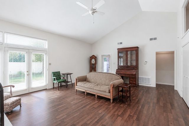 811 Ashford Court, Tyler, TX 75703